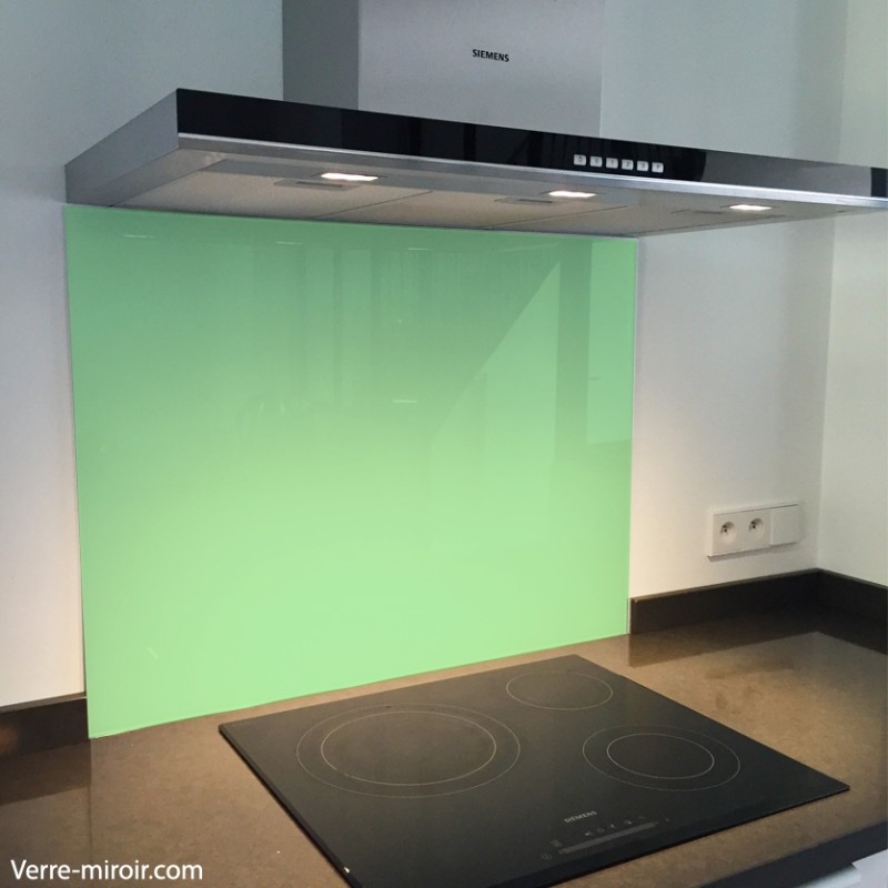 Fond de hotte verre vert d'eau