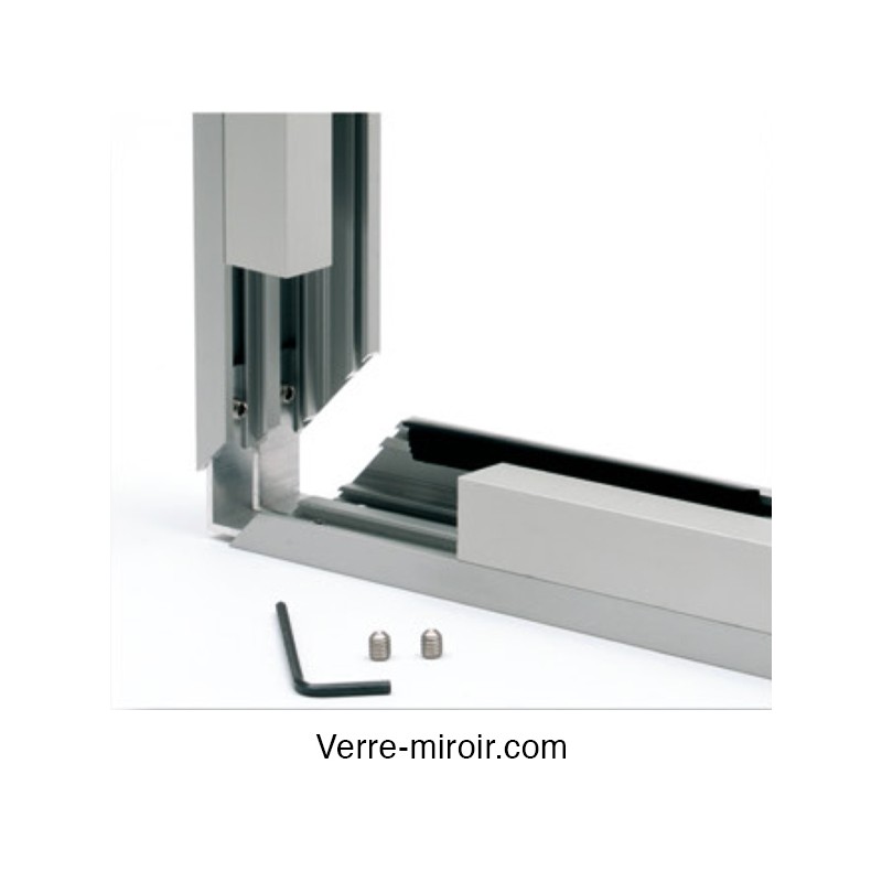 Profil f317 pour chassis fixe et séparation en verre
