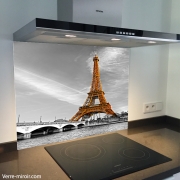 Fond de hotte verre imprimé personnalisé paysage Paris tour Eiffel 2