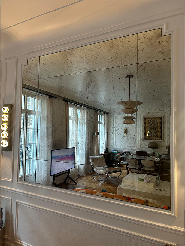 Damier décoratif en miroir vieilli antico — panneaux en carreaux sur mesure